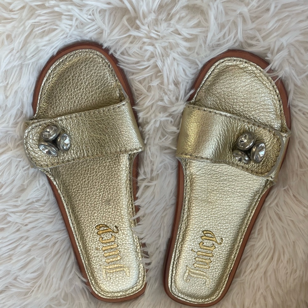 Juicy Couture Lori Sandal